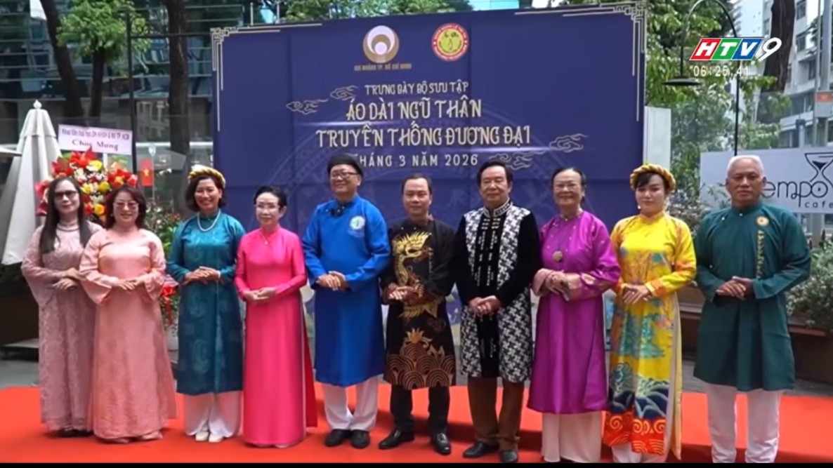 Ngắm đường nét tinh xảo trong bộ sưu tập áo dài ngũ thân truyền thống đương đại