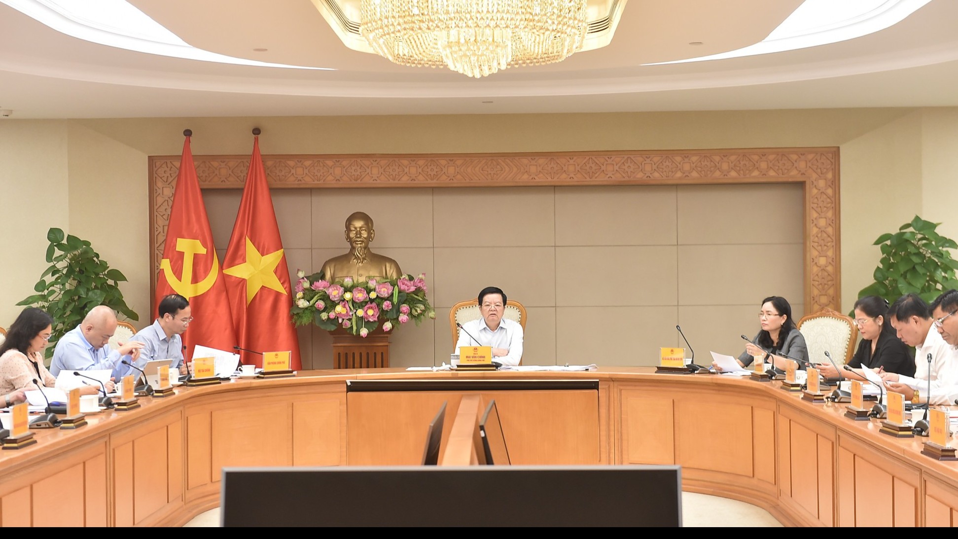 Khẩn trương tổ chức thẩm định báo cáo nghiên cứu khả thi Chương trình mục tiêu quốc gia về phát triển văn hóa giai đoạn 2025-2035