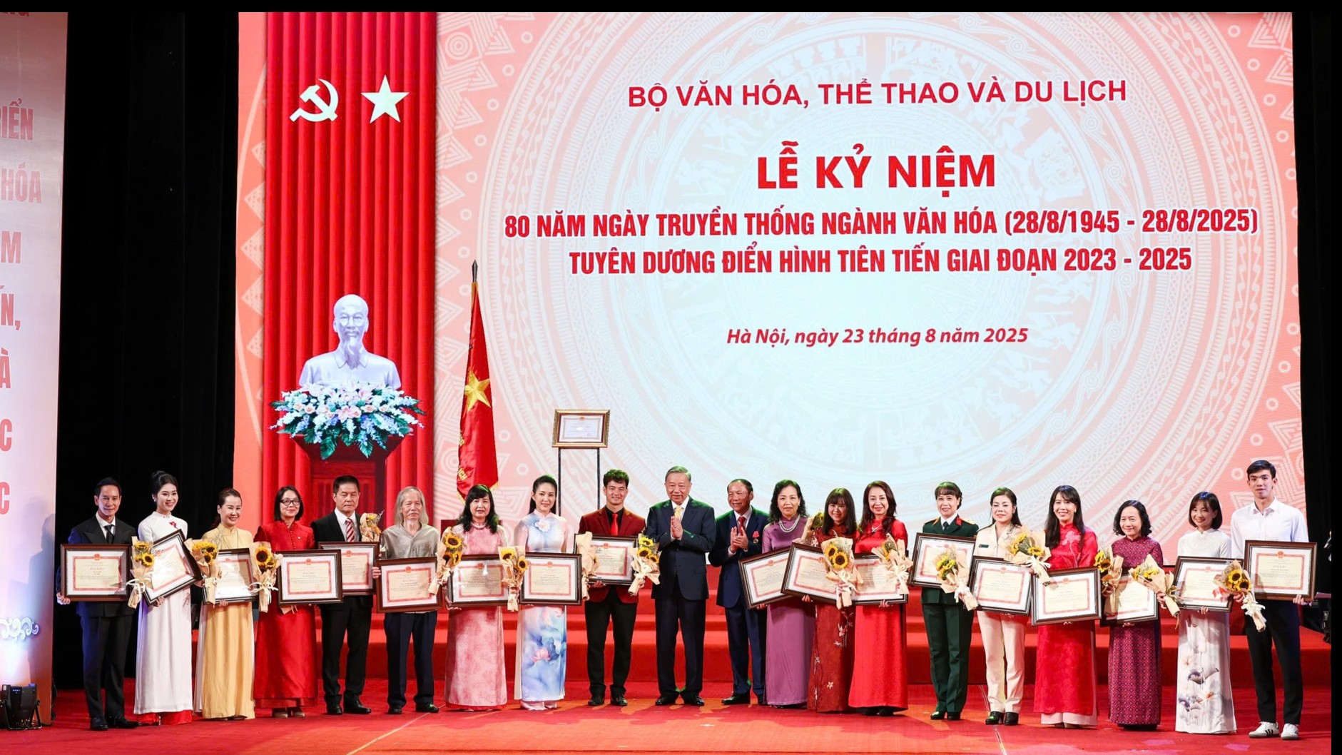 Văn hóa là sức mạnh mềm, là 'năng lượng gốc' vô tận của dân tộc Việt Nam