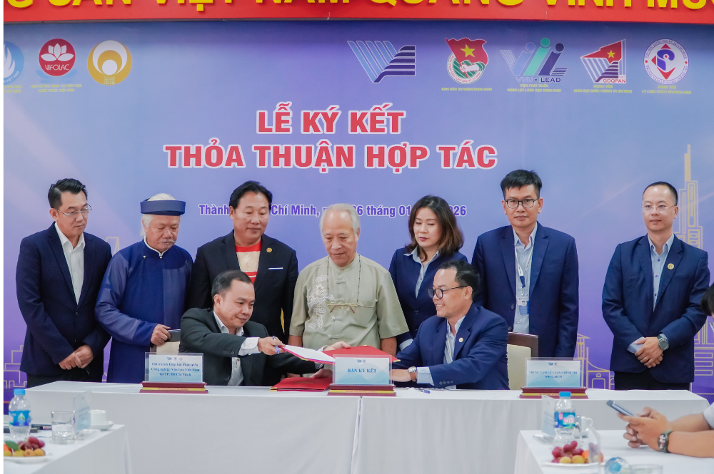 LỄ KÝ KẾT VỚI ĐH QUỐC GIA