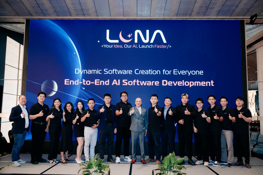 nghe_nhin_ra_mat_luna_ai_ha_noi_a6.jpg
