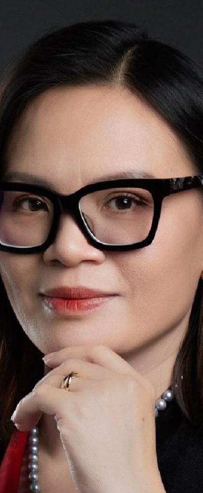 [Advisor Spotlight – Voices of Impact] Presenting Ms. Khổng Loan, Strategic Leadership Communication Advisor | Founder, Spokesperson Training Vietnam 